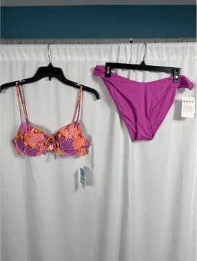 Roxy Bell Bottom Blooms Ruched Underwire Bikini Set Top Large, Bottom XL